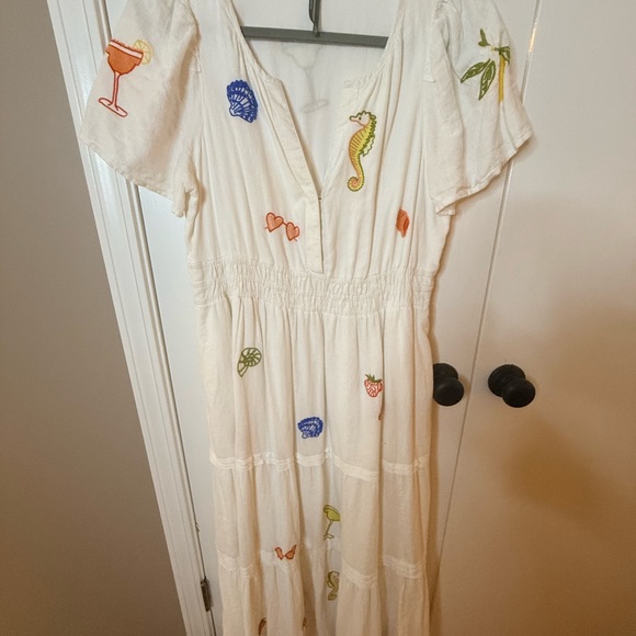 Anthropologie Dresses & Skirts - Anthropologie Boho Embroidered White Maxi Dress with Colorful Motifs